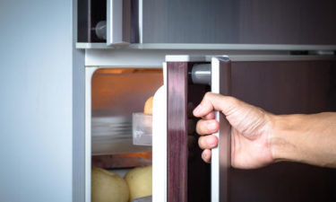 3 features available with the LG Instaview refrigerator