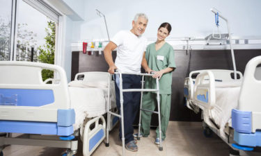 3 signs that tell your parent need assisted living