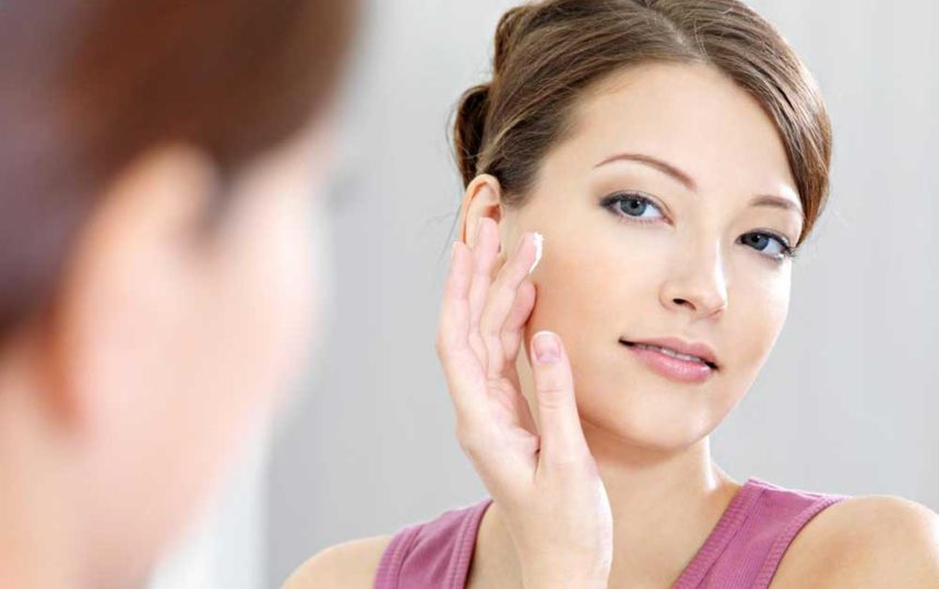 4 Best Foundations for Aging Skin