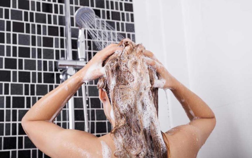 4 Effective Shampoos for Thin Hair
