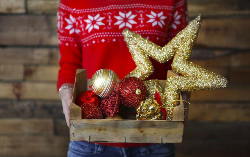 4 tips for Christmas decoration for those on a budget