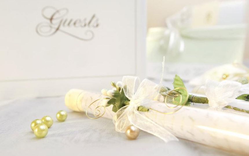 5 simple steps to make your own wedding invitation