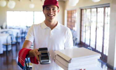 5 simple tricks to improve your pizza delivery services