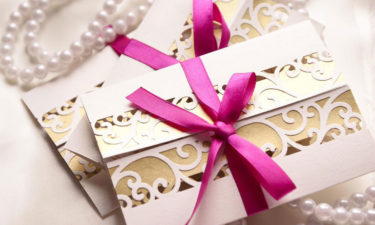 5 thrifty ways to save money on your wedding invite