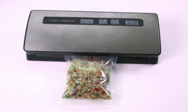 7 reasons why you need to invest in a vacuum sealer
