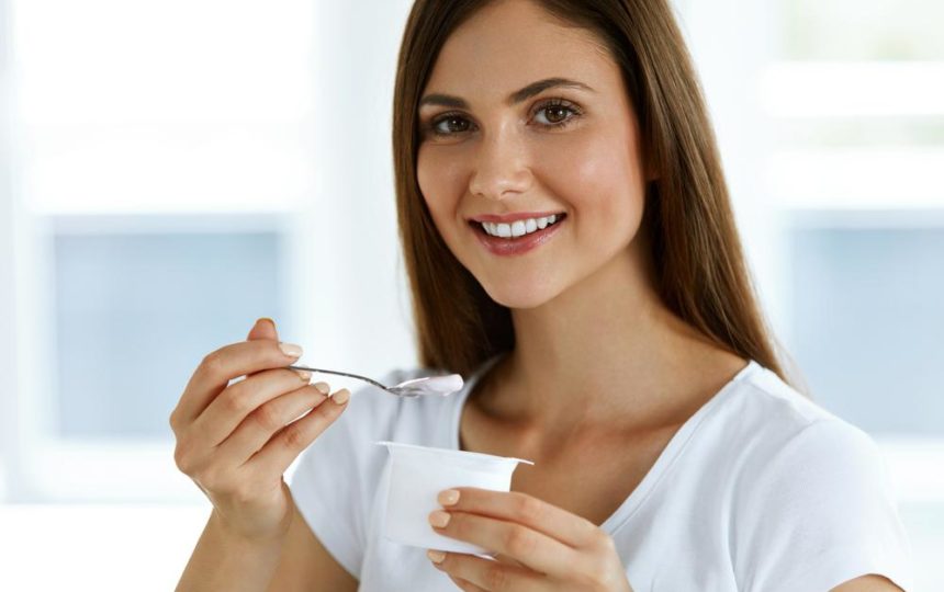 A guide to the different types of probiotic yogurt