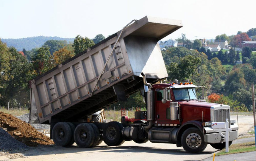 All about buying dump trailers