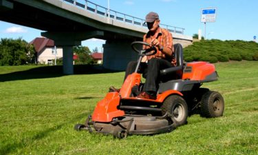 Basic Things to Know about Riding Mowers