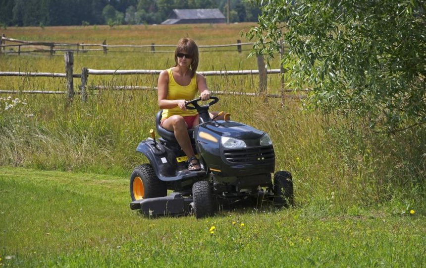 Basic characteristics of riding lawn mowers