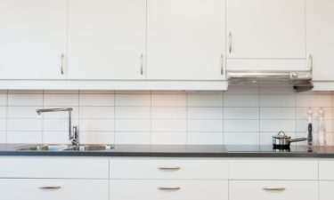 Buying the best kitchen cabinets online