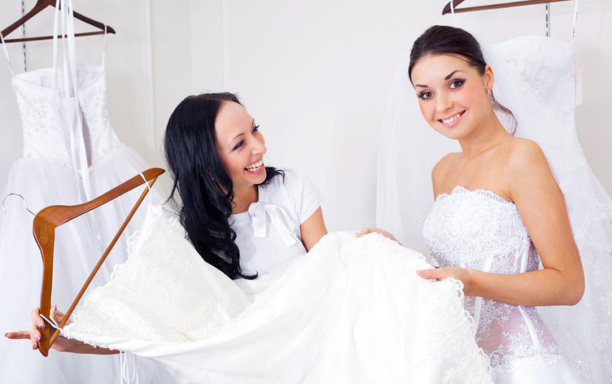 Choosing the perfect wedding dress for your body type