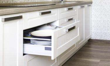 Exploring the Best Kitchen Cabinets Online
