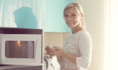 Guide to Purchasing a Microwave Oven