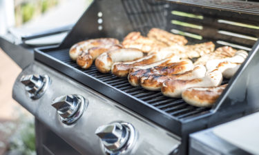 Here is what you should know before a buying a gas barbecue on sale