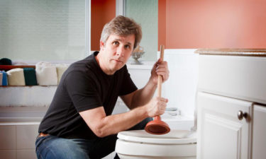 Here’s what you should know about clogged toilet repair