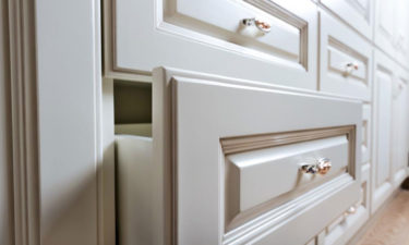 Here’s why you can choose metal storage cabinets over wooden ones