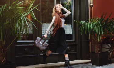 How to choose a weekend getaway designer handbag?