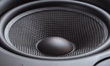 How to pick the right speakers for your home