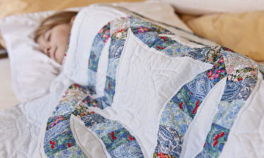 How to select bed quilts for your home