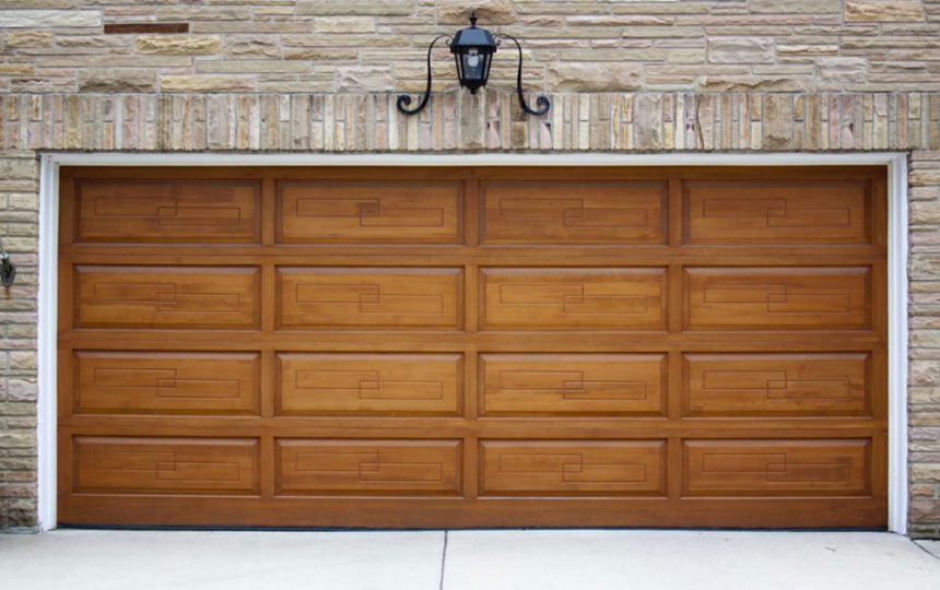 Important features to consider while building garage doors