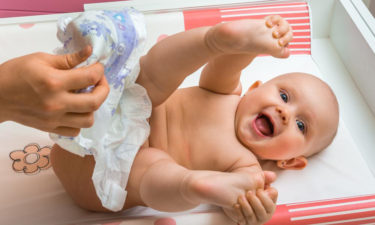 Money saving tips while buying disposable diapers for your newborn