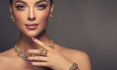 Popular Reasons Why Women Love Jewelry