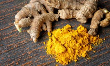Pros and Cons of Turmeric and Curcumin