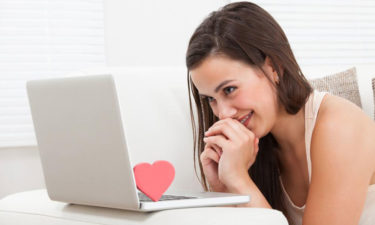 Pros and cons of Online dating sites