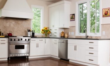 Secrets of a minimalist kitchen