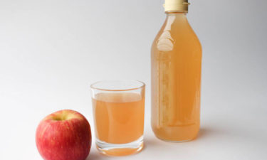 Six fantastic apple cider vinegar drinks for detoxification