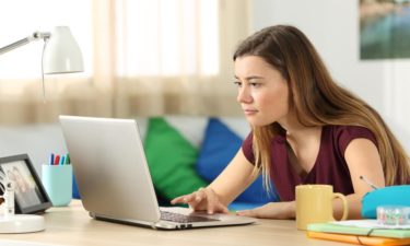 Student laptops – Things to consider before buying one
