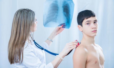 Symptoms and prevention tips for pneumonia
