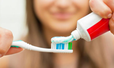 The 4 best whitening toothpaste for sensitive teeth