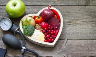 The Difference Between LDL and HDL Cholesterol