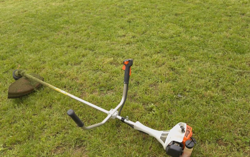 The guide to buy the perfect weed trimmer