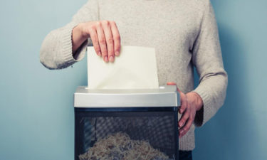 The process followed in free document shredding