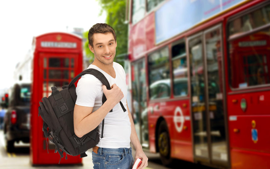 Things to consider before choosing a bus tour