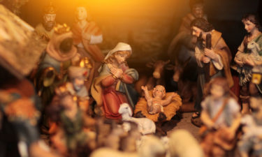 Things to know about Christmas nativity sets