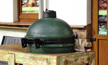Things you need to know about the Big Green Egg Grill
