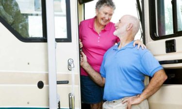 Top 5 Bus Tours for Seniors