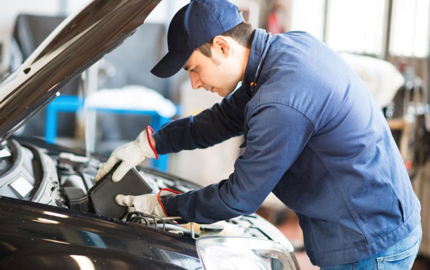 Top five mistakes to be avoided while changing your engine oil