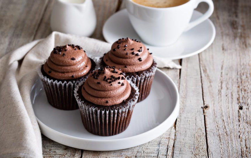 Top two delicious chocolate cupcake recipes for kids