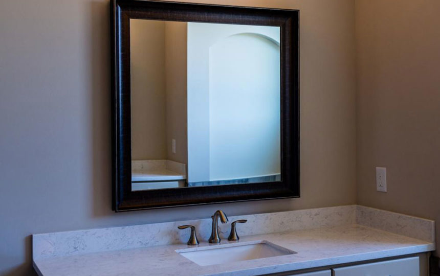 Useful tips on choosing the best bathroom vanity