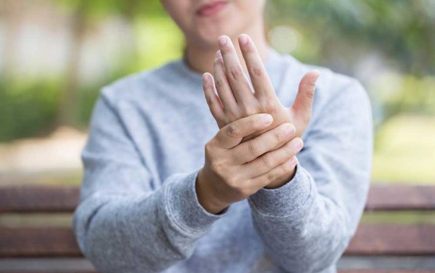 What Causes Numbness in the Fingers