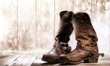 Why you must wear safety boots at work