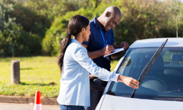 Check these tips before you enroll in a driving school