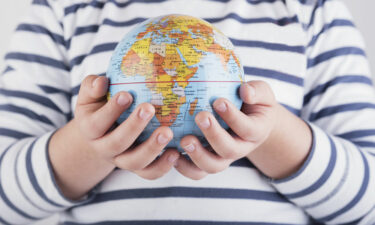 6 cute world globes you can purchase