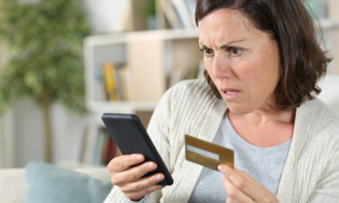 11 common credit card mistakes to avoid